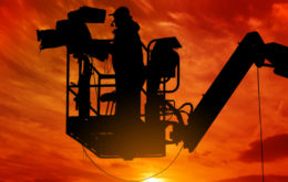 5个简单的美术设计小方法打造夏季场景