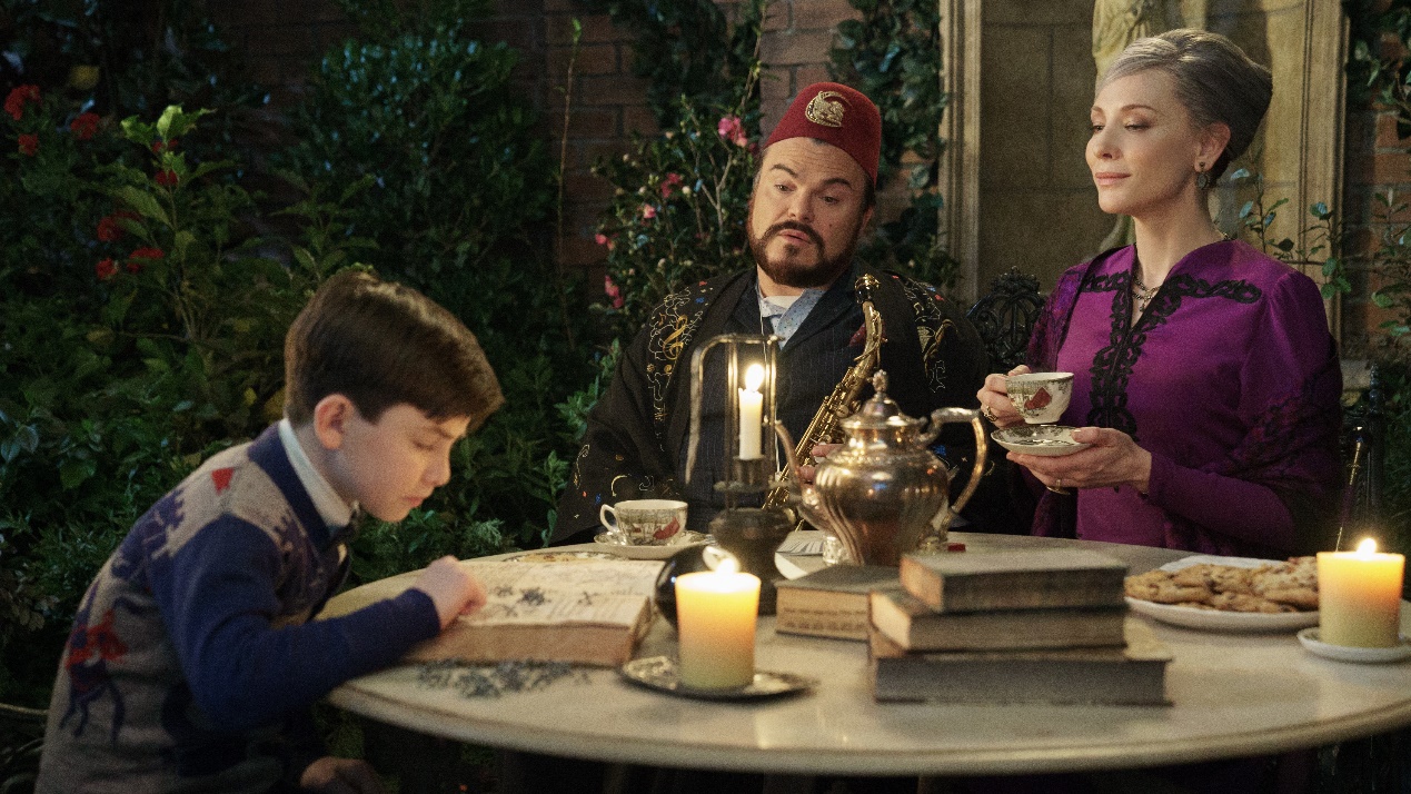 Review: 'The House With A Clock In Its Walls' Is A CGI Mess : NPR