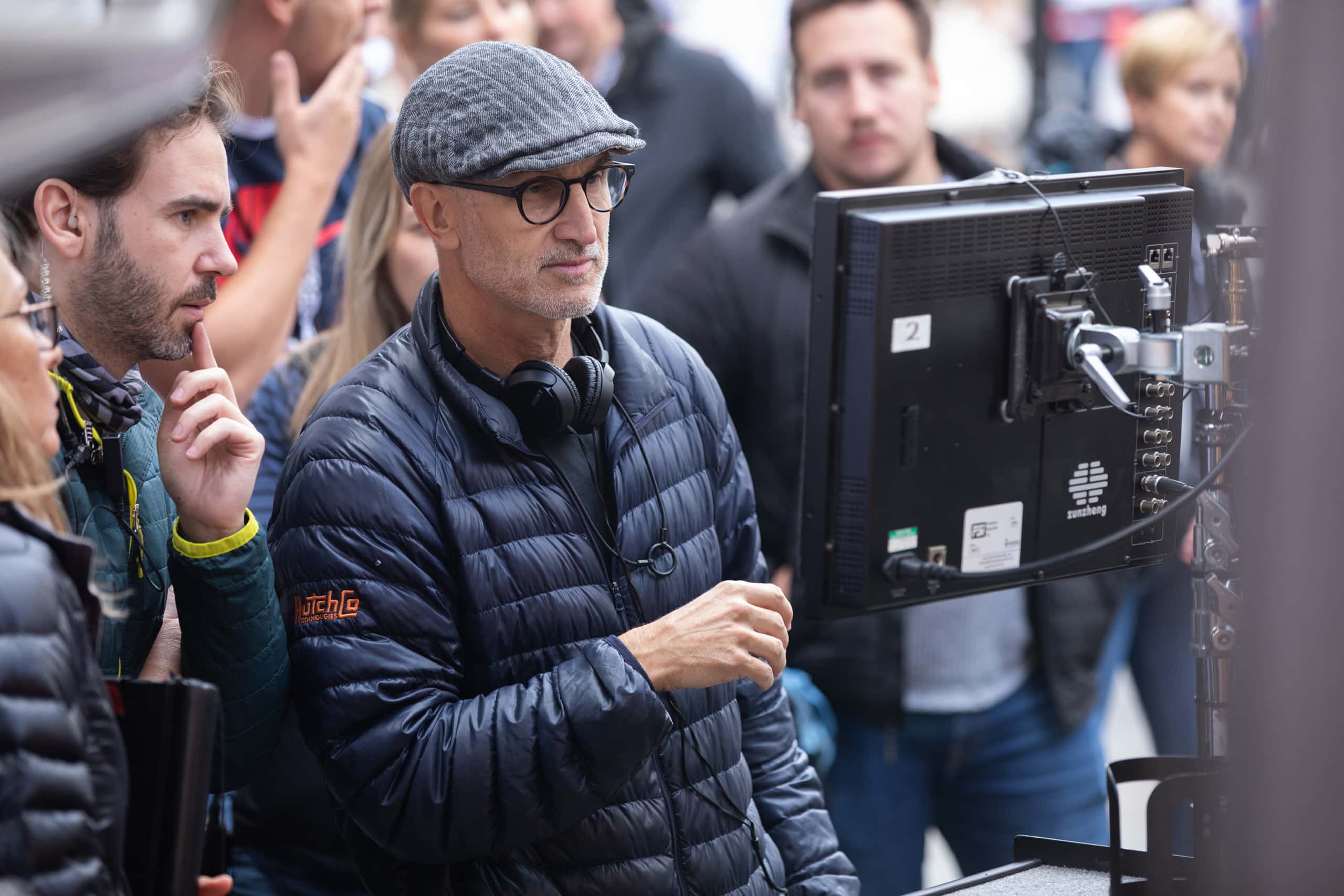 Behind the Scenes of Cruella: Interview With The Filmmakers