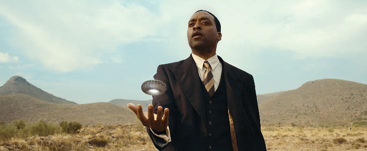 C:\Users\市场部-李世昀\AppData\Local\Microsoft\Windows\INetCache\Content.Word\The-Man-Who-Fell-to-Earth-Featured.jpg