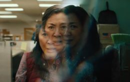 Review: EVERYTHING EVERYWHERE ALL AT ONCE is an Awesome and Weird Film Filled With Heart — GeekTyrant
