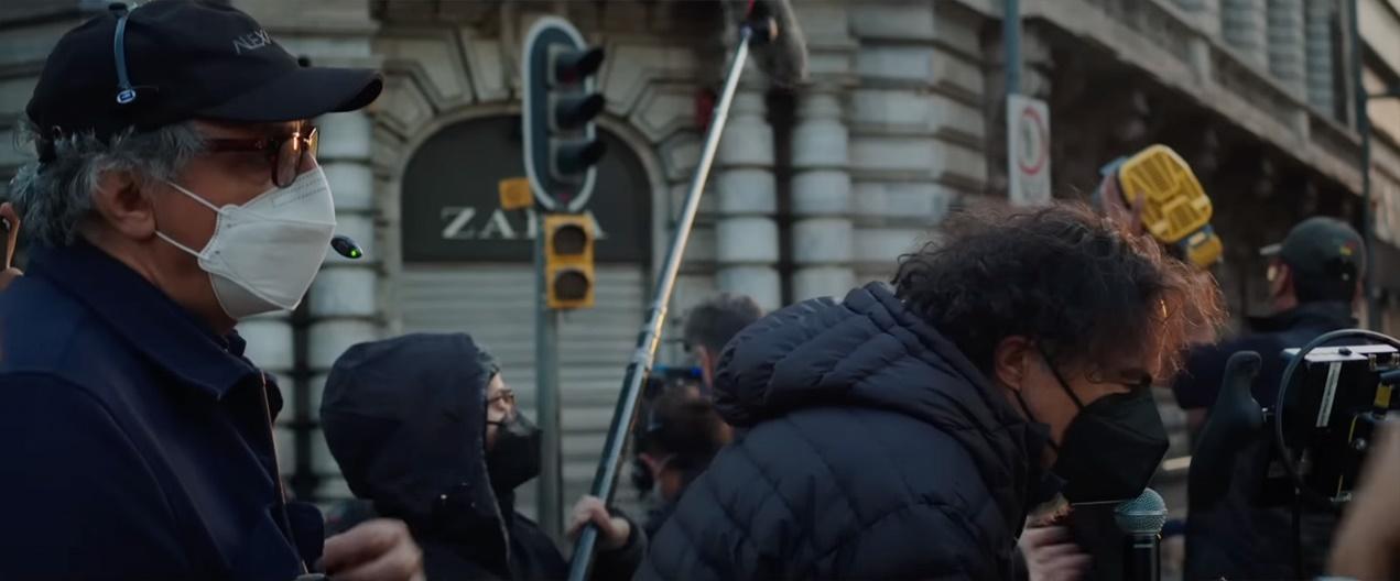 Darius Khondji and Alejandro González Iñárritu on set of Bardo
