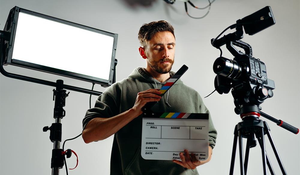 https://pbblogassets.s3.amazonaws.com/uploads/2020/01/28062527/Filmmaking-Budget.jpg