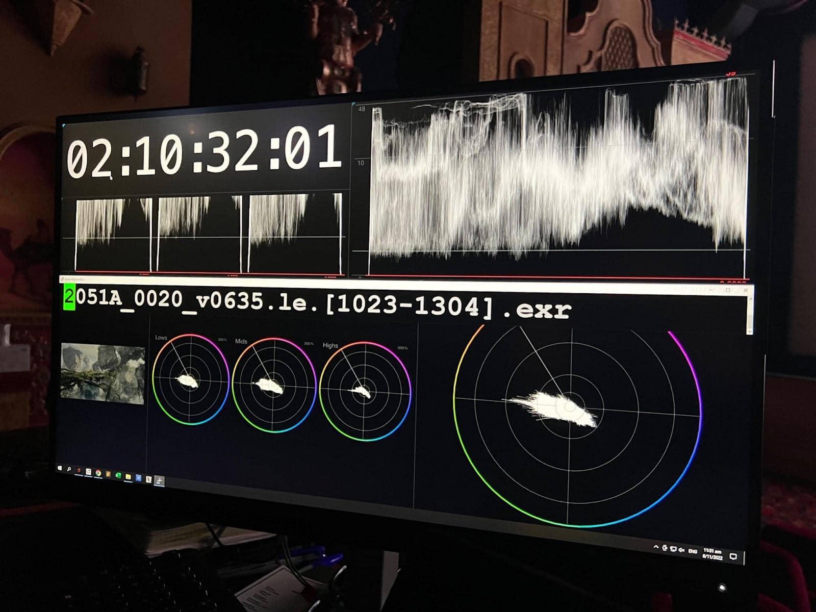 Tashi’s OmniScope setup, along with his custom Python script window displaying the current clip name.