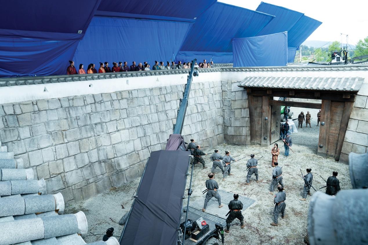 https://cdn.theasc.com/Shogun-Castle-Crane.jpg