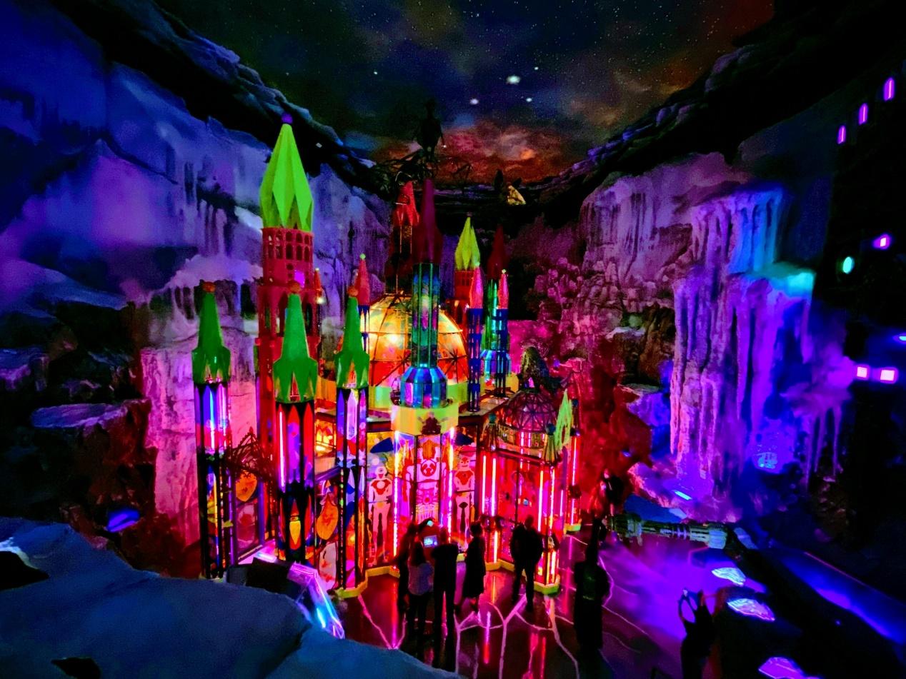 Meow Wolf Denver Review: How Does "Convergence Station" Compare? -