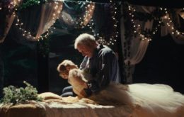 https://filmmakermagazine.com/wp-content/uploads/2024/06/MV5BMWEwNjQzMjEtODc5NS00ZWUxLWFlY2UtMjQ4ZTNhMjNlNjMyXkEyXkFqcGdeQXVyODIyOTEyMzY_V1_-e1718318335114.jpg