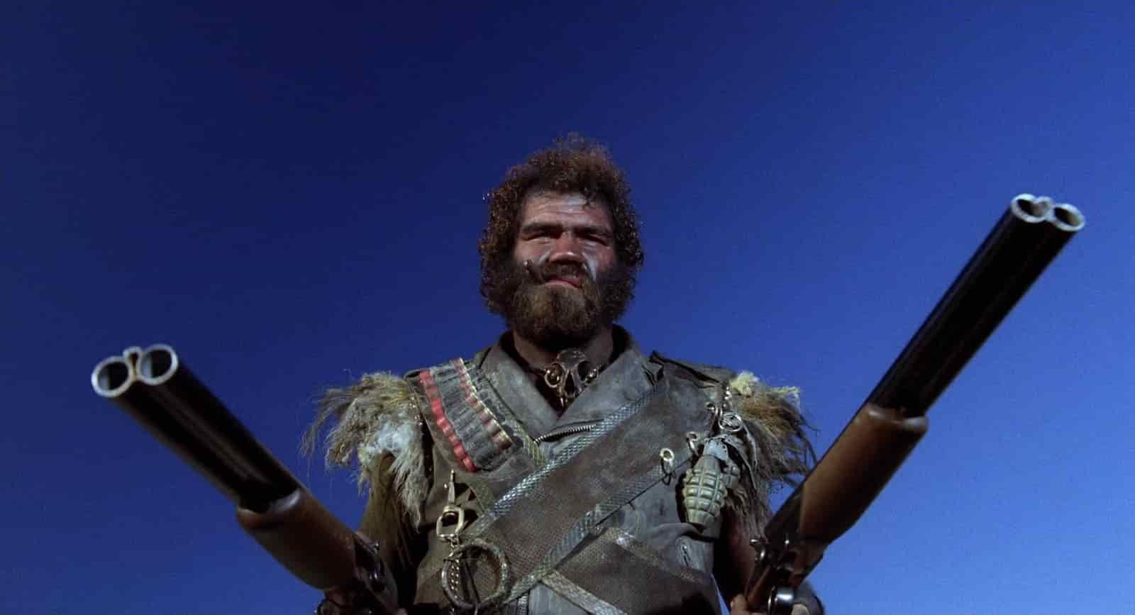 https://s.studiobinder.com/wp-content/uploads/2018/07/Low-Angle-Shot-Low-Angle-Example-Raising-Arizona.jpg